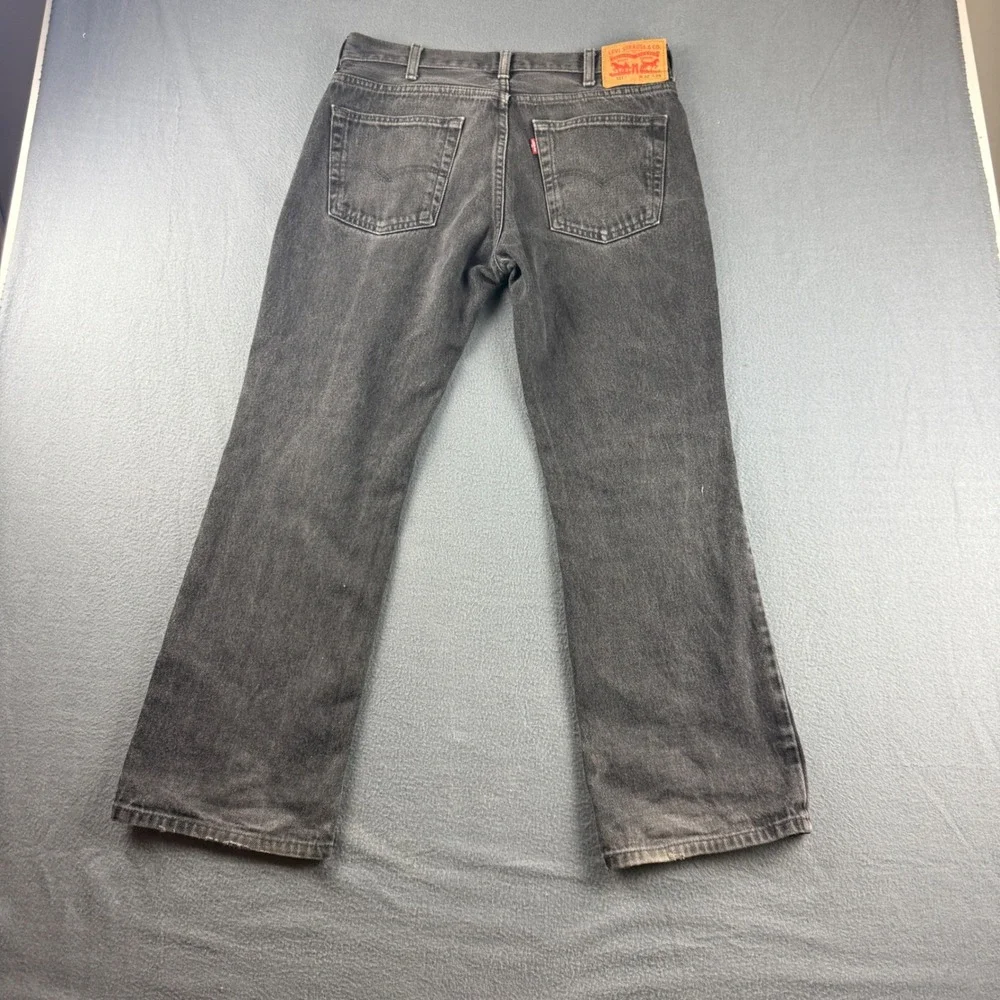 Levis item good